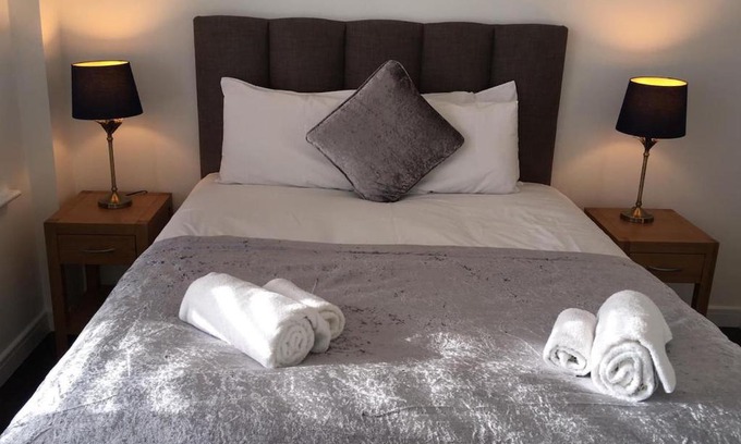 Woking Apartment | Blue Sky Apartments@The Centrium, Woking