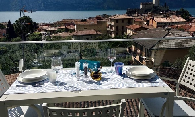 Malcesine Apartment | BLUE SKY SAPPHIRE APP. LAKE VIEW CIR:023045-LOC-00628 CIN: EN023045C2HTNJMTGL