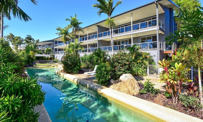 Hamilton Island House | Blue Water Views 16 - breathtaking views and luxury at on Hamilton Island.