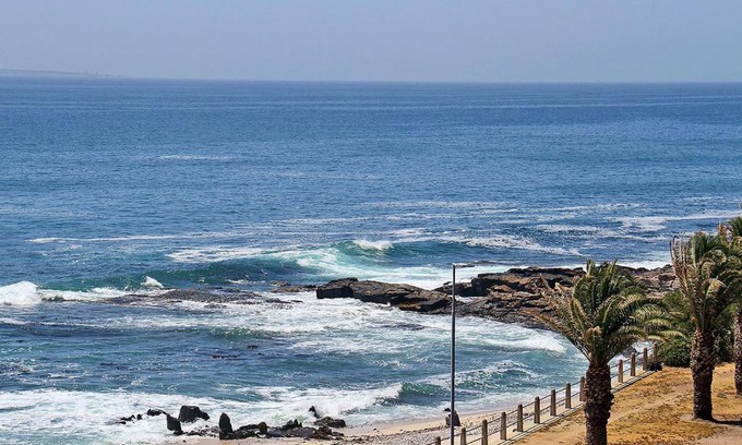 Sea Point Apartment | Blue Waters 3