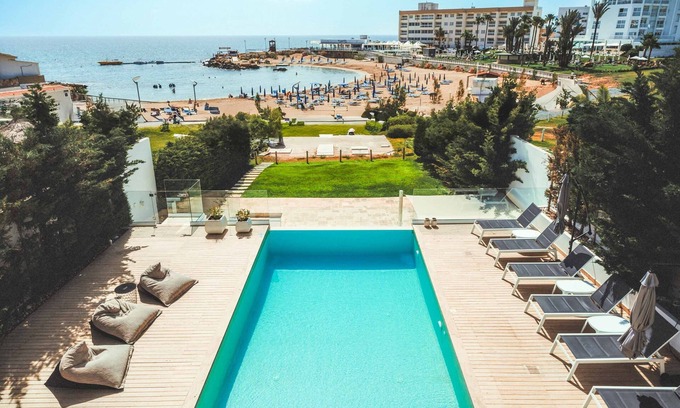 Pernera Villa | Blue Waves 3 Beachfront