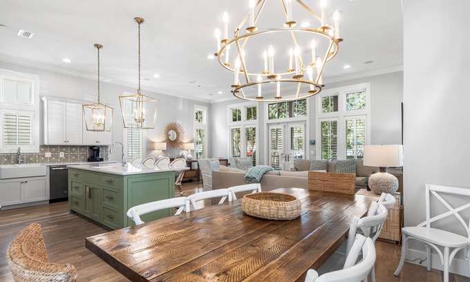 Treetop House | Bluebird Cottage - Rosemary Beach - Close to Bridgetown Park!