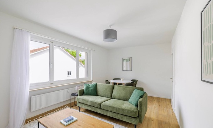 Vorstadte Apartment | Blueground | Basel-Vorstaedte, balcony, nr Kunstmuseum