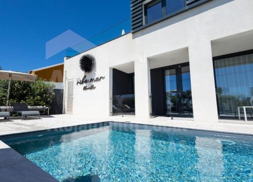 Coxos Beach Apartment | Bluevillas Ribamar T2 by ACasaDasCasas