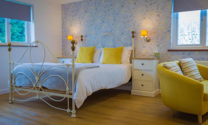 Chediston Bed & Breakfast | Blyth Lodge B&B