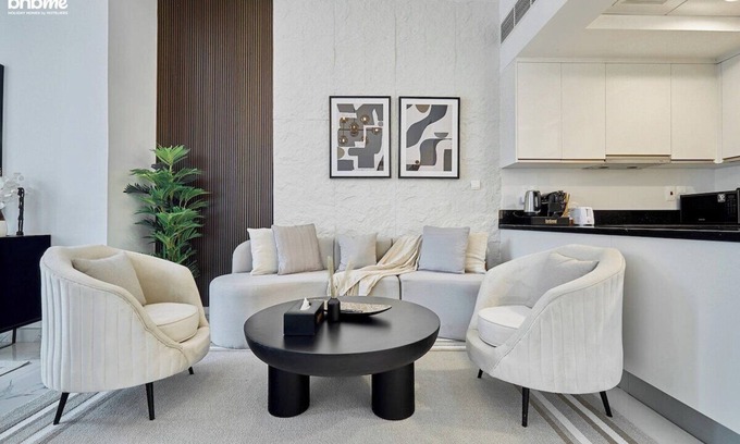 Business Bay Apartment | bnbme | Premium Apt with Balcony – near Burj Khalifa