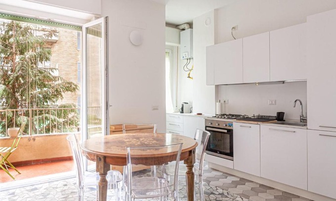 La Fontana Apartment | BnButler - Casa Lario - Isola District