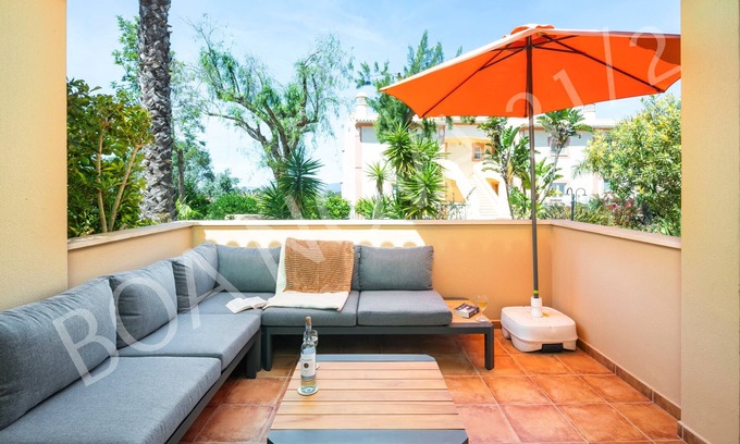 Estombar Ski Chalet | Boa Nova 31/2 | professionally cleaned | 2-bedroom townhouse | close to Carvoeiro and Ferragudo
