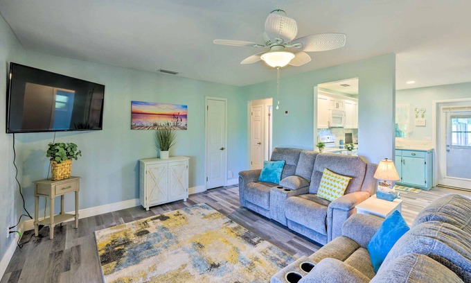 Crescent City Cottage | Boat + Dock: Angler's Haven in Crescent City