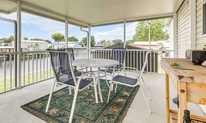 Buckhead Ridge House | Boat, Fish & Unwind: Waterfront Okeechobee Oasis!