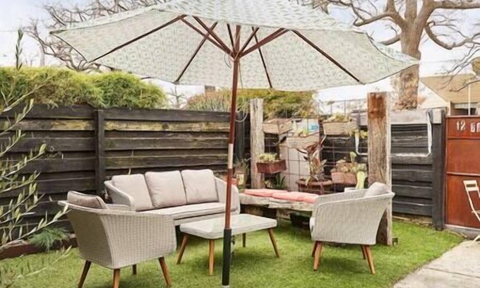 Ballarat House | Bobby Three One Oh. Pet Friendly