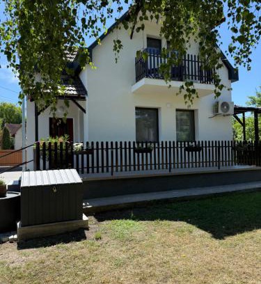Bogacs Apartment | Bogatu Vendégház