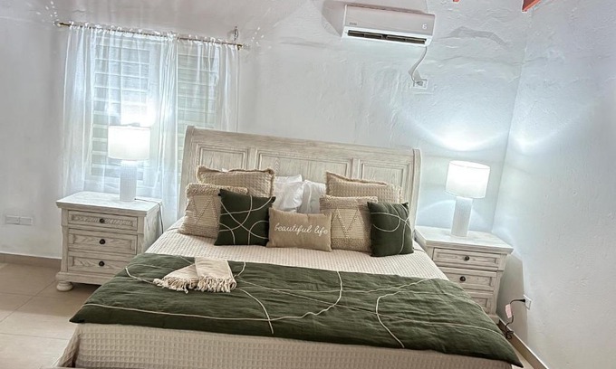 Cole Bay Apartment | Boheme