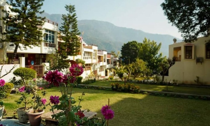 Rishikesh Apartment | Bohemian Room in Rishikesh