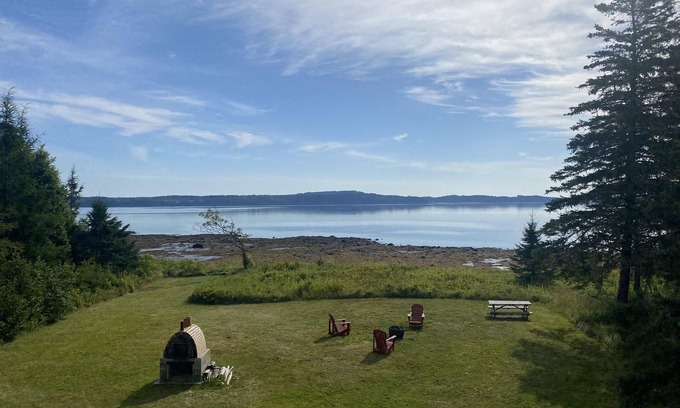 Eastport House | Bold coast at its finest! Beautiful home on the water just outside Eastport