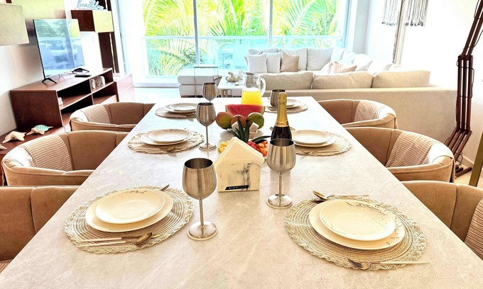Emiliano Zapata Apartment | Bolongo 2BR your exclusive oceanfront escape
