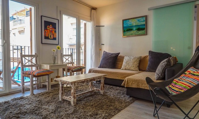 Sitges Town Center Apartment | Bonaire Queens by Hello Homes Sitges