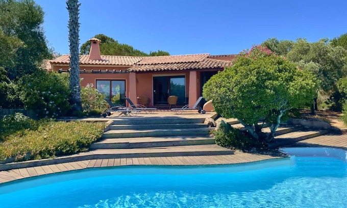 Bonifacio House | Bonifacio, House with pool, lovely view of the Gulf of Sant'Amanza