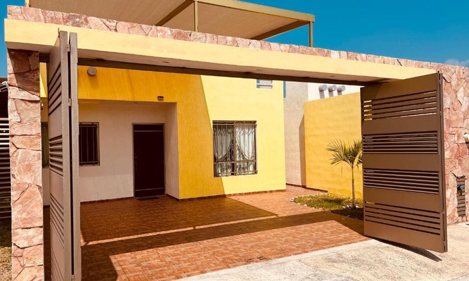 Merida Municipality Apartment | Bonita Casa Vacacional. Punto medio entre ciudad y playa