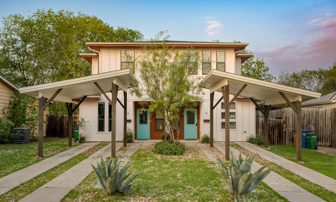 East MLK House | Bonnie & Clyde by AvantStay | Close 2 DT Austin