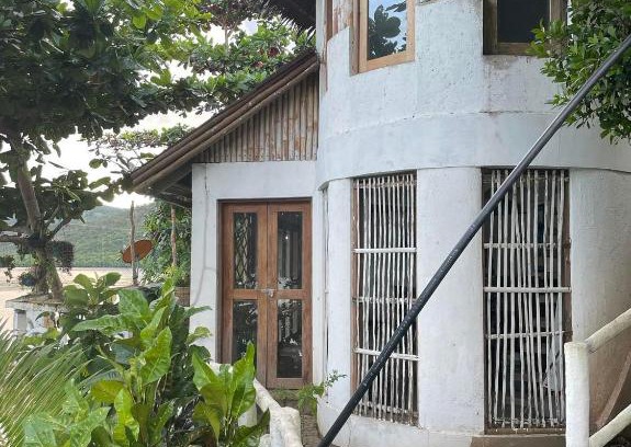 Coron Resort | Borac Bay Bungalows Hotel and Resort