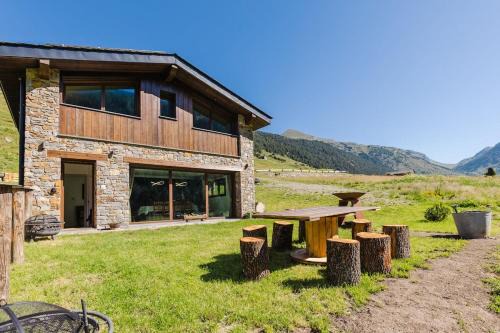 Soldeu House | Borda Martí 2, Chalet de montaña en la Vall d'Incles HUT1-08521