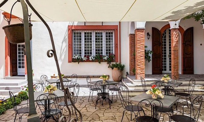 Cuglieri Hotel | Borgo Prima Luce