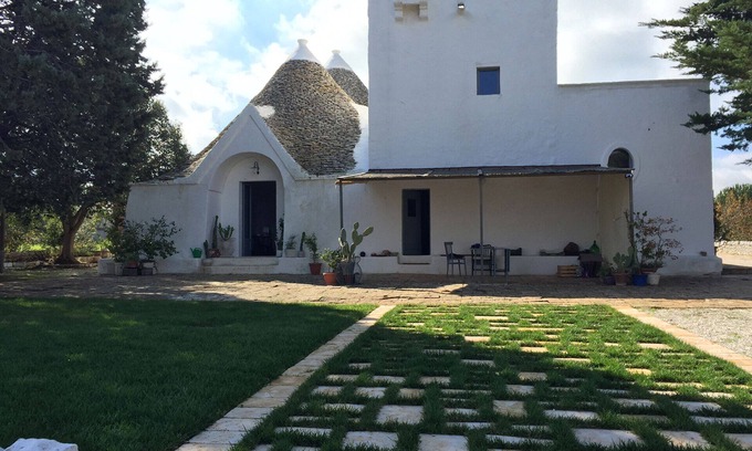 Selva di Fasano Villa | BORGO TORRE DELL'OCA - Village of trulli with see view