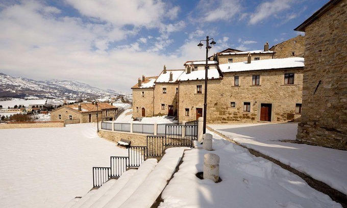Castel del Giudice Hotel | Borgotufi Albergo Diffuso