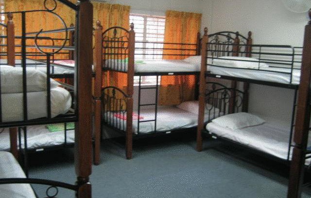 Downtown Kota Kinabalu Hotel | Borneo Gaya Lodge