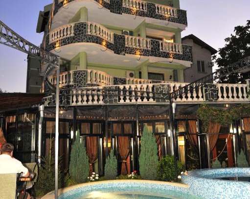 Kraymorie Hotel | Boryana Hotel
