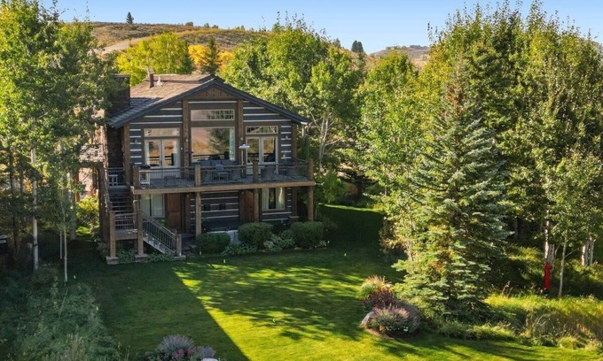 Spring Creek Ranch House | Boundary JH - Teton Views on Harvest Dance