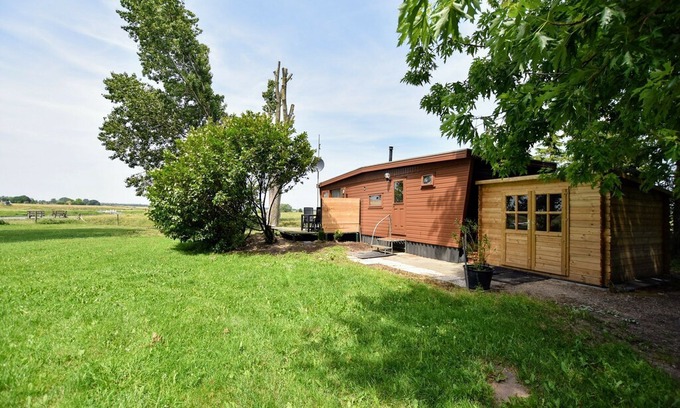 Pannerden Villa | Boutique Chalet in Pannerden with Terrace