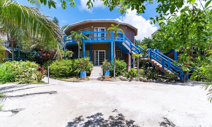 San Pedro Resort | Boutique Resort in Belize Partial Ocean View Suite