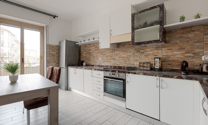 Bovisa Apartment | Bovisa Politecnico - Spacious Apt. with balcony!