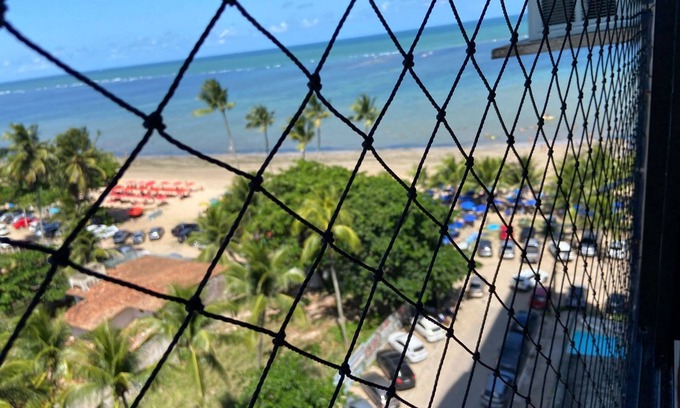 Candeias Apartment | Beachfront apartment, right on the sand - next to Boa Viagem and 30min. Port of Galinhas