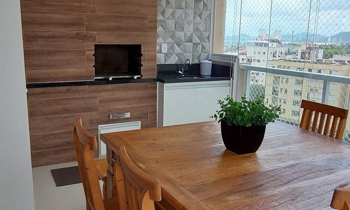 Parque Enseada Apartment | Apartamento Novo com Varanda Gourmet e Vista mar