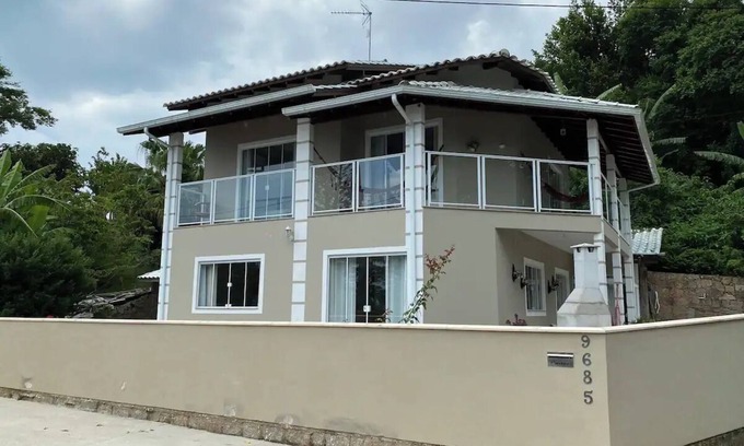 Florianopolis House | HIGH STANDARD HOUSE IN FRONT OF THE BEACH WITH POOL