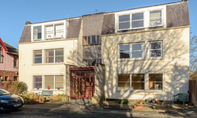 North Berwick Apartment | Bramerton Court