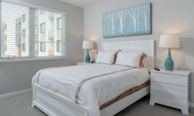 Menlo Park Apartment | Brand New Anton Menlo Luxury Studio with Great Onsite Amenities