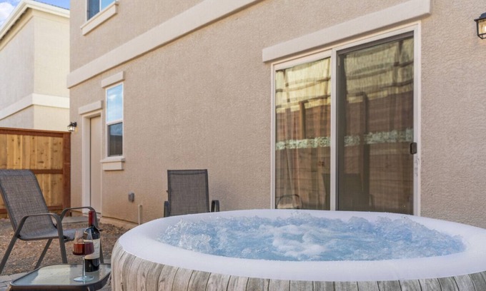 Northeast Reno House | Brand New Build With Hot Tub Near UNR & Downtown