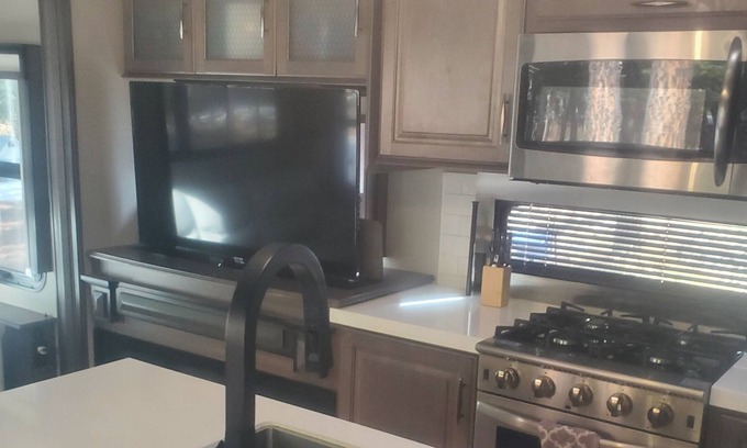 Missoula House | Brand new camper in paradise
