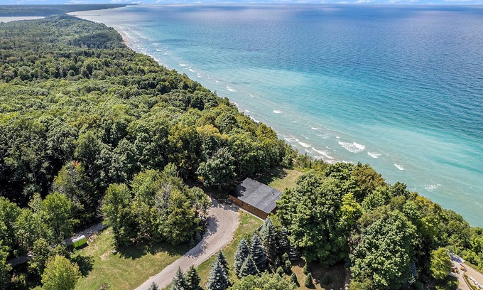 Bear Lake House | Brand New Home at Lookout Point