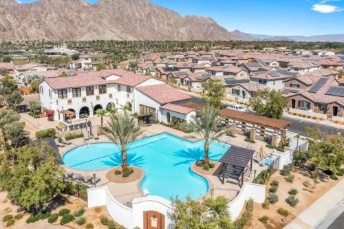 La Quinta House | BRAND NEW La Quinta Home in Signature at PGA West
