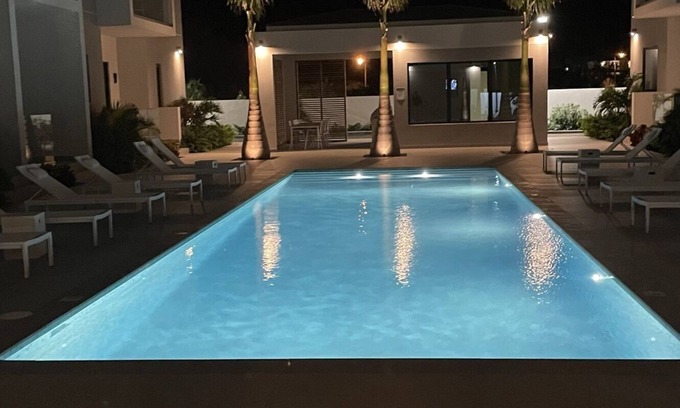 Grace Bay Condo | Brand New, Luxury Top Floor Condo w/Den
