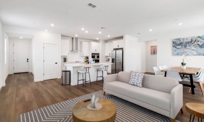 Elk Grove House | Brand New Single Story Modern 2024 Home