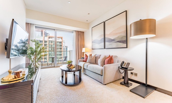 Dubai Marina Apartment | Breathtaking Dubai Water Canal Views 1BR, Just Beside Dubai Marina Mall