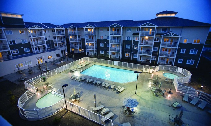 Long Beach Resort | Breathtaking in all directions!