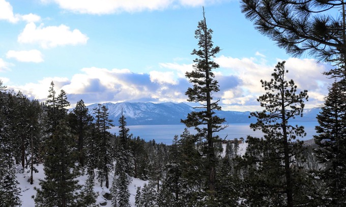 Tahoe Village Condo | BREATHTAKING LAKE AND MOUNTAIN VIEWS! 2 PRIVATE BALCONIES! HIKE OUT!