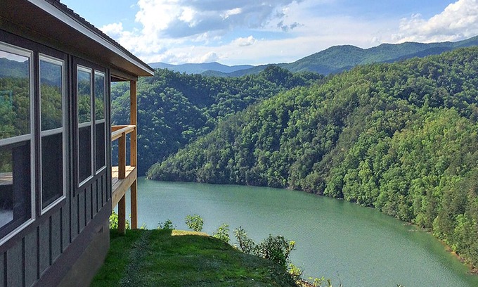 Bryson City Cabin | Breathtaking Views of Mountains & Lake - Peaceful Haven - Fragrance Free